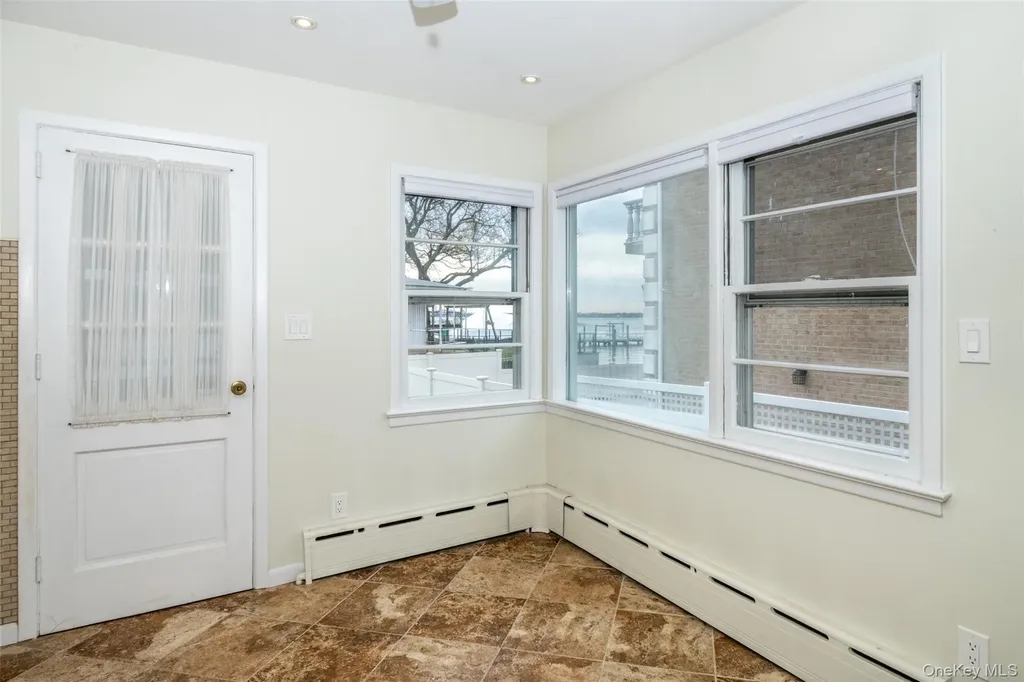 10 Pell Place Bronx NY 10464