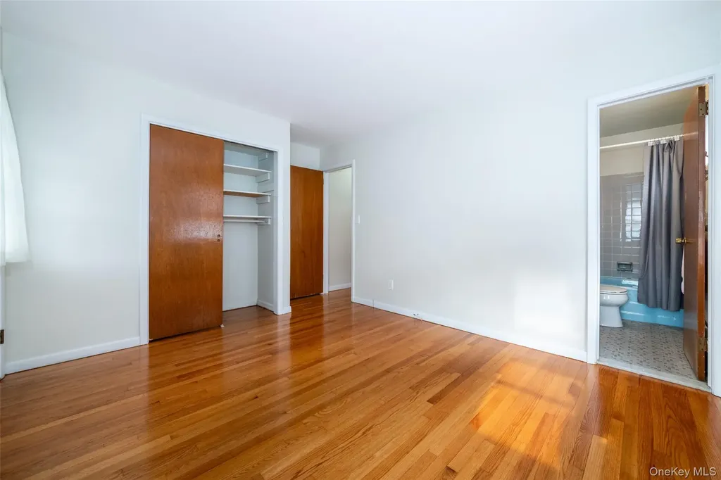 10 Pell Place Bronx NY 10464