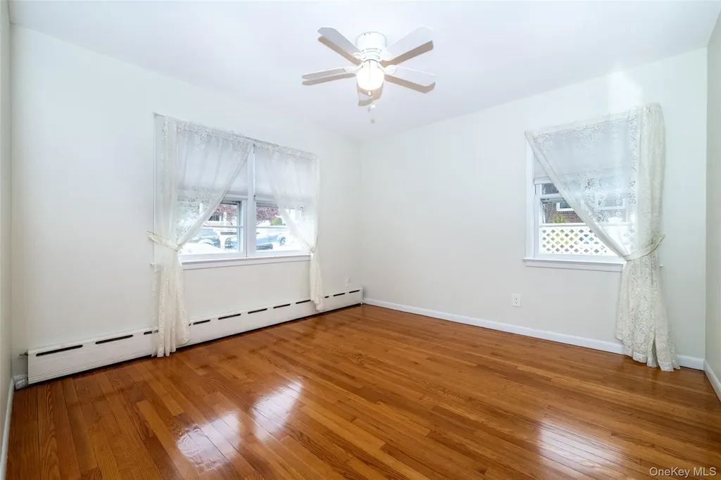 10 Pell Place Bronx NY 10464