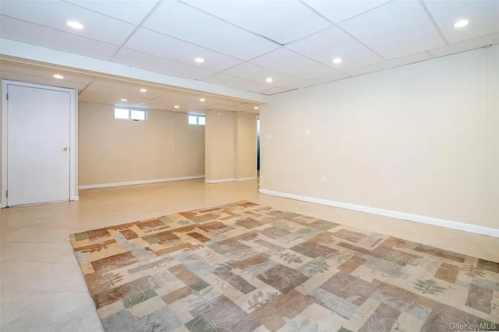 10 Pell Place Bronx NY 10464