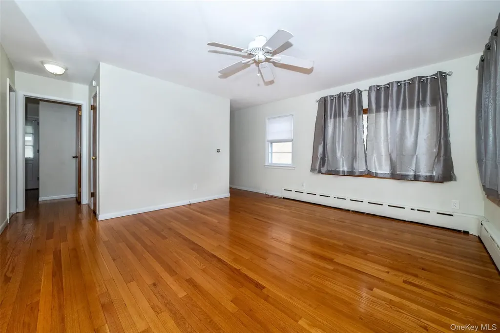 10 Pell Place Bronx NY 10464