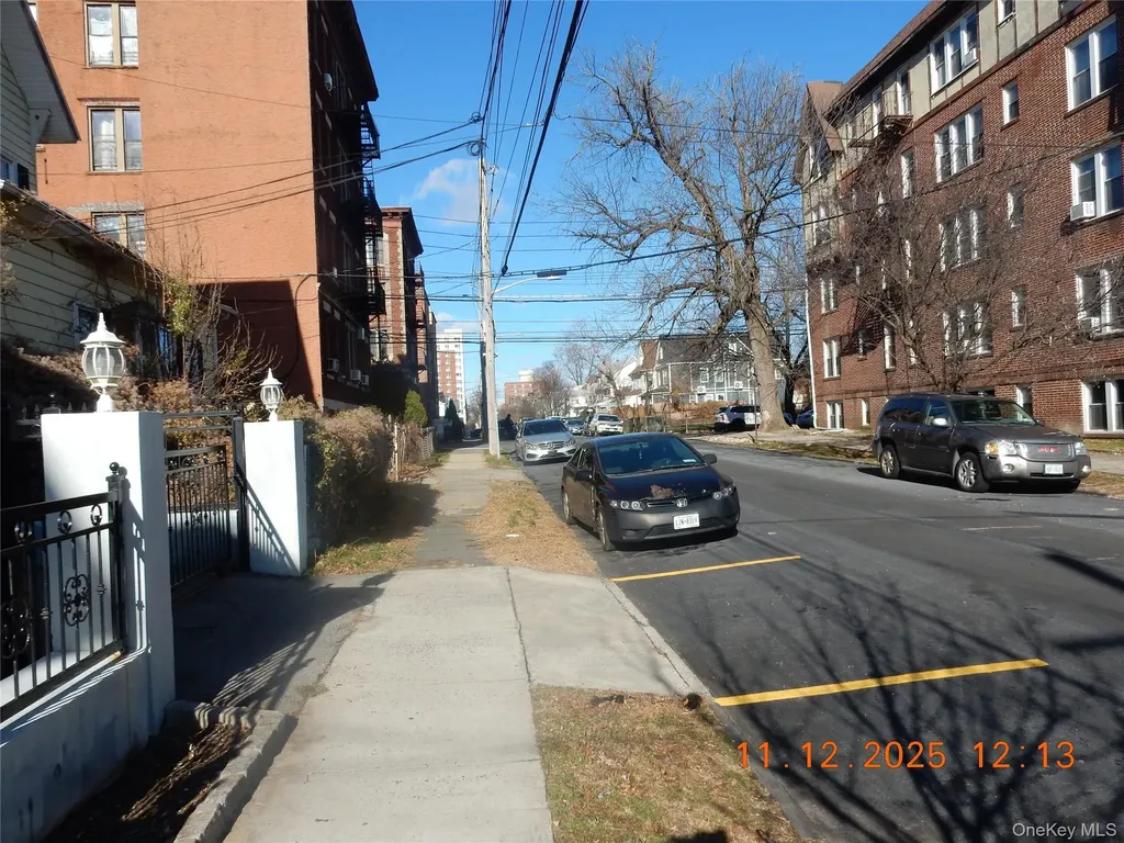 312 S 2nd Avenue Mount Vernon NY 10550