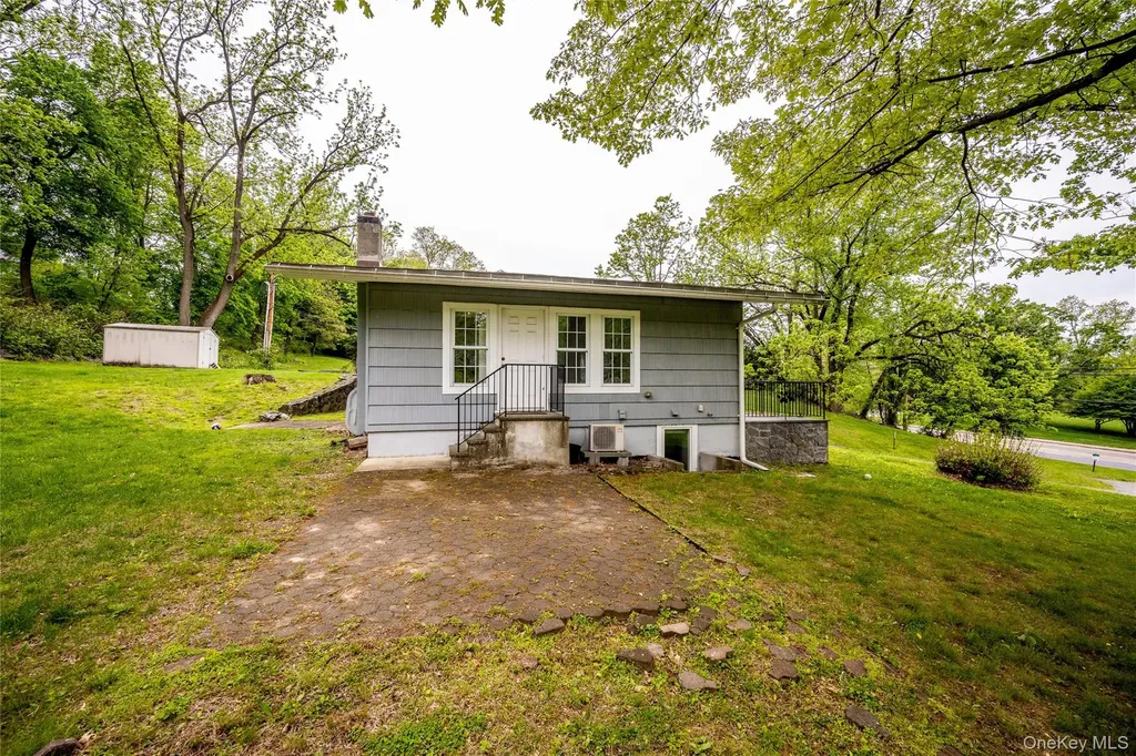 320 N Highland Avenue Ossining NY 10562