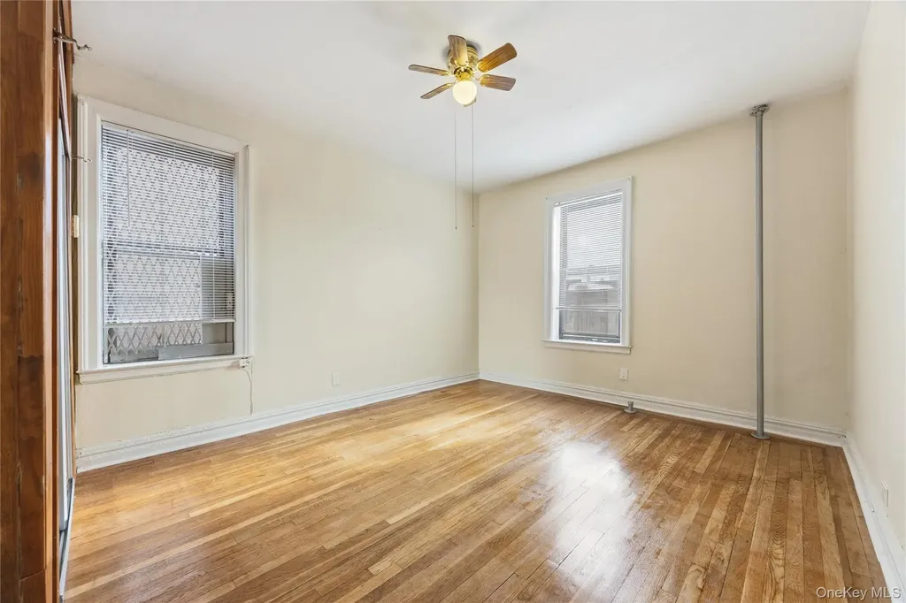 2922 Barnes Avenue Bronx NY 10467