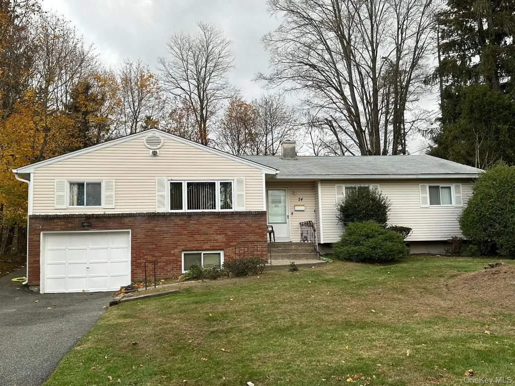 24 Waverly Place Monsey NY 10952