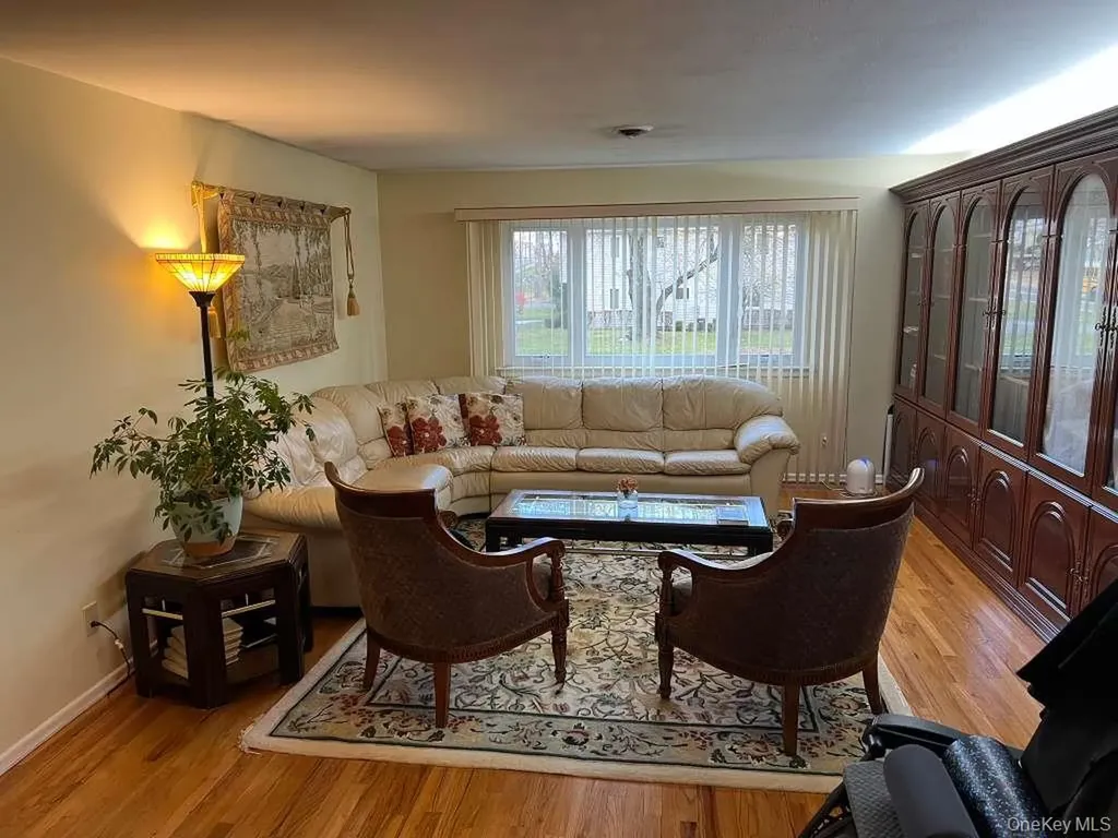 24 Waverly Place Monsey NY 10952