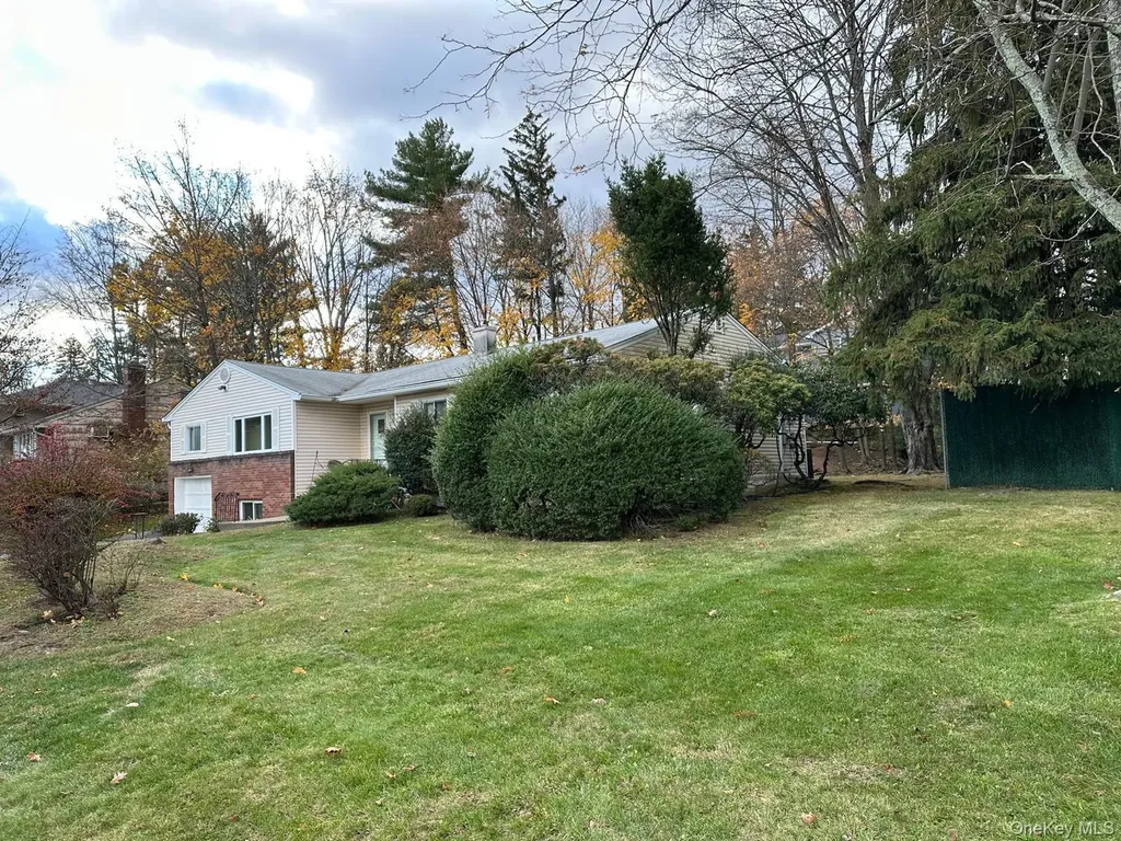 24 Waverly Place Monsey NY 10952