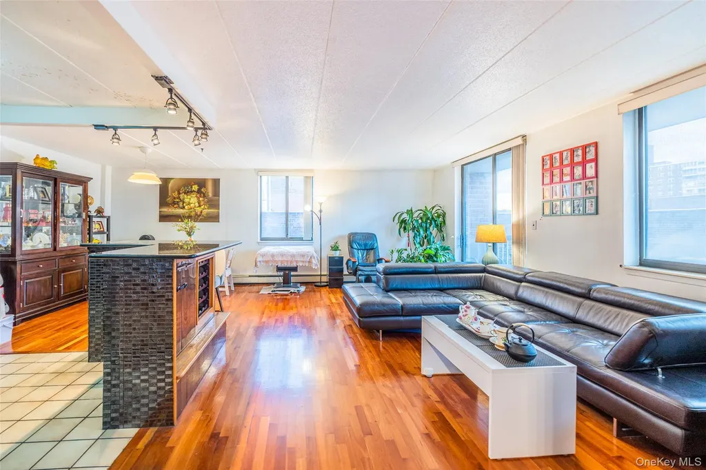 136-24 Maple Avenue Avenue Flushing NY 11355