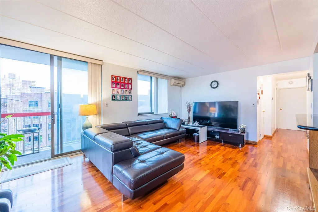 136-24 Maple Avenue Avenue Flushing NY 11355