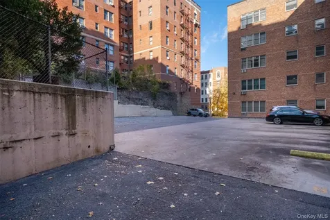 25 Franklin Avenue White Plains NY 10601