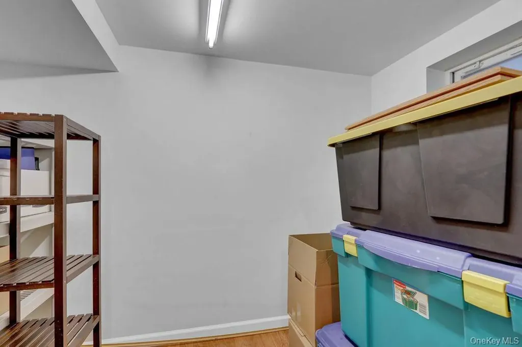 25 Sterling Place Malverne NY 11565
