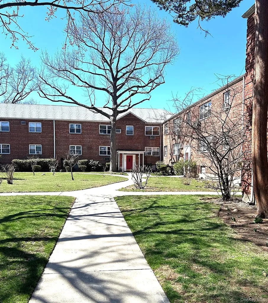 155-24 84th Street Howard Beach NY 11414
