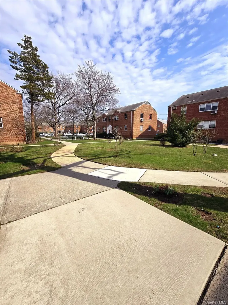 155-24 84th Street Howard Beach NY 11414