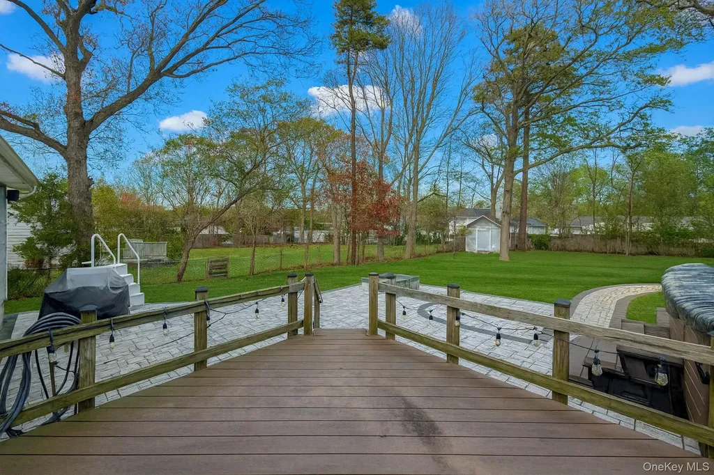 59 Westfield Road Coram NY 11727