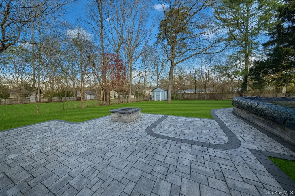 59 Westfield Road Coram NY 11727