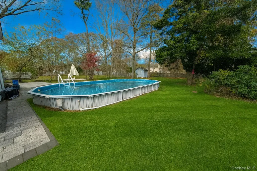 59 Westfield Road Coram NY 11727