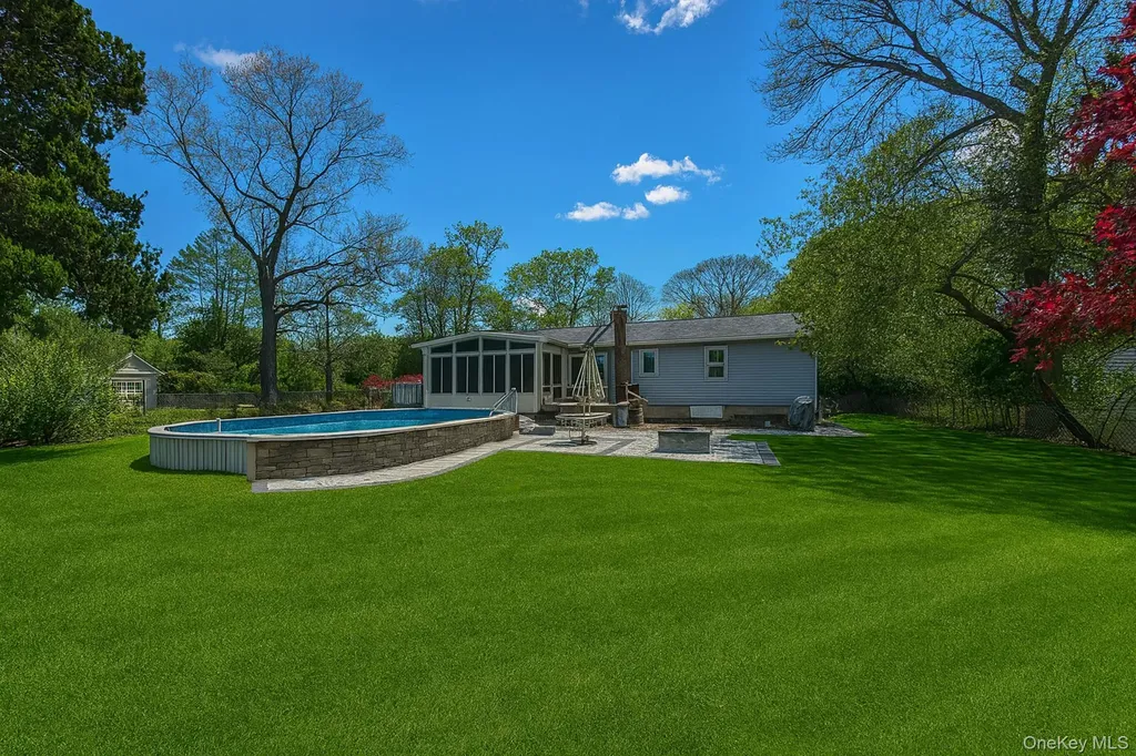 59 Westfield Road Coram NY 11727