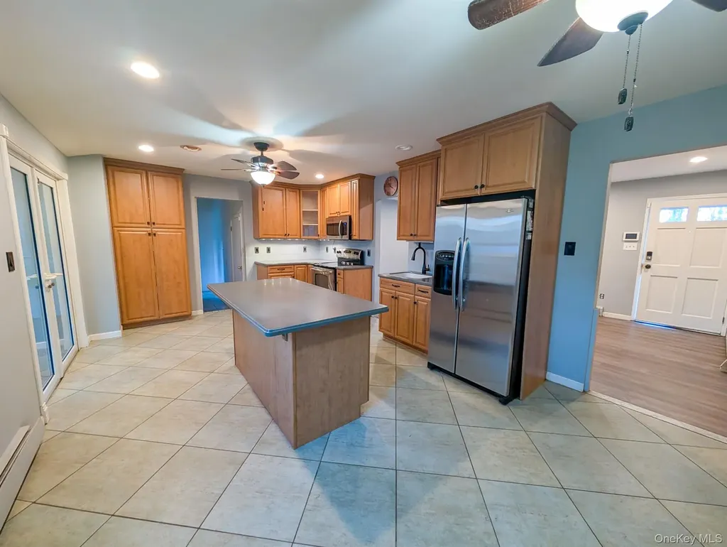 59 Westfield Road Coram NY 11727
