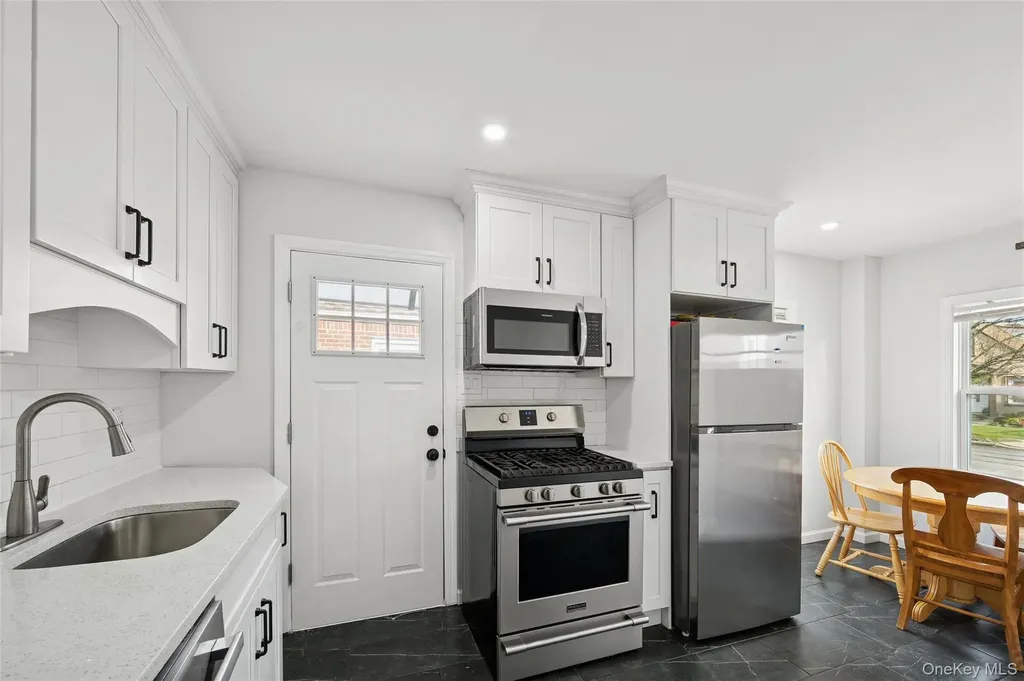 109 Caroline Avenue Franklin Square NY 11010