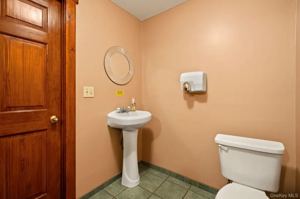 11625 State Route 97 Long Eddy NY 12760