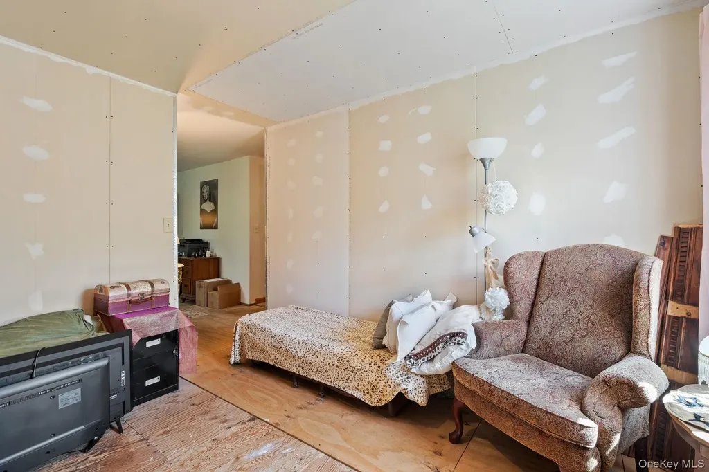11625 State Route 97 Long Eddy NY 12760