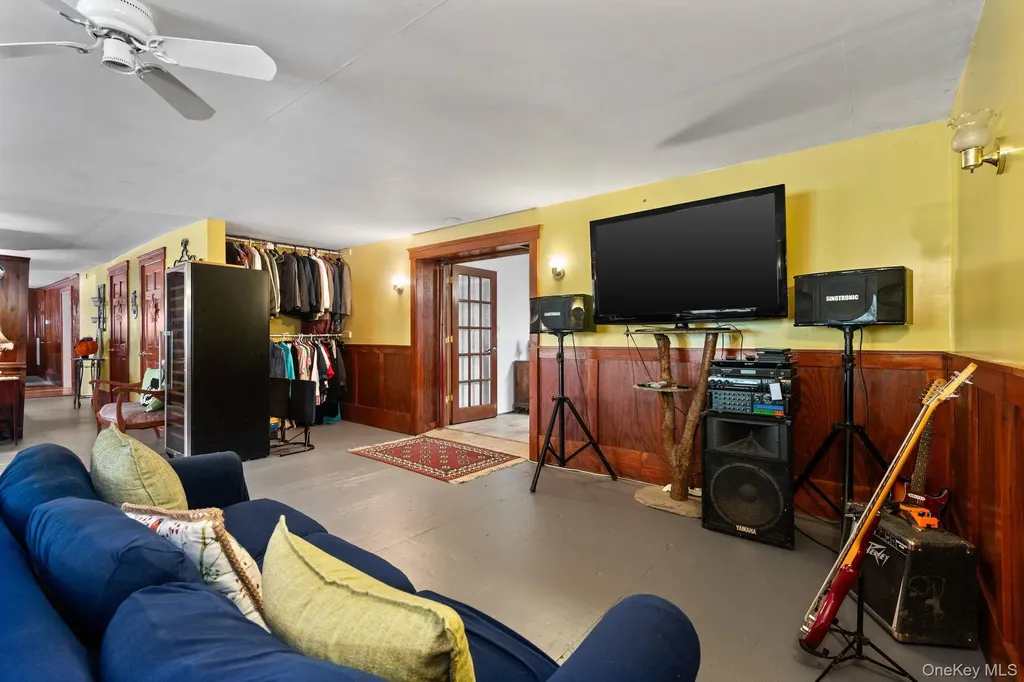 11625 State Route 97 Long Eddy NY 12760