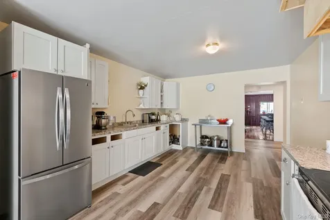 11625 State Route 97 Long Eddy NY 12760