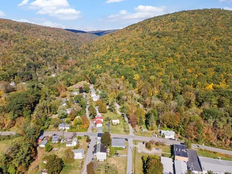 11625 State Route 97 Long Eddy NY 12760