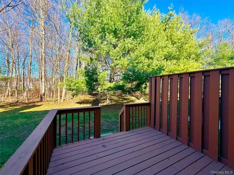 142 Pinebrook Drive Hyde Park NY 12538