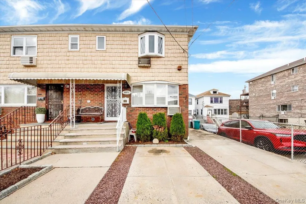 537A Ellsworth Avenue Bronx NY 10465