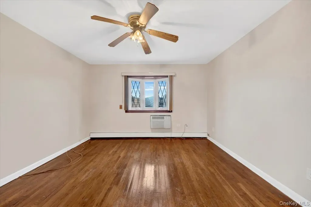 537A Ellsworth Avenue Bronx NY 10465