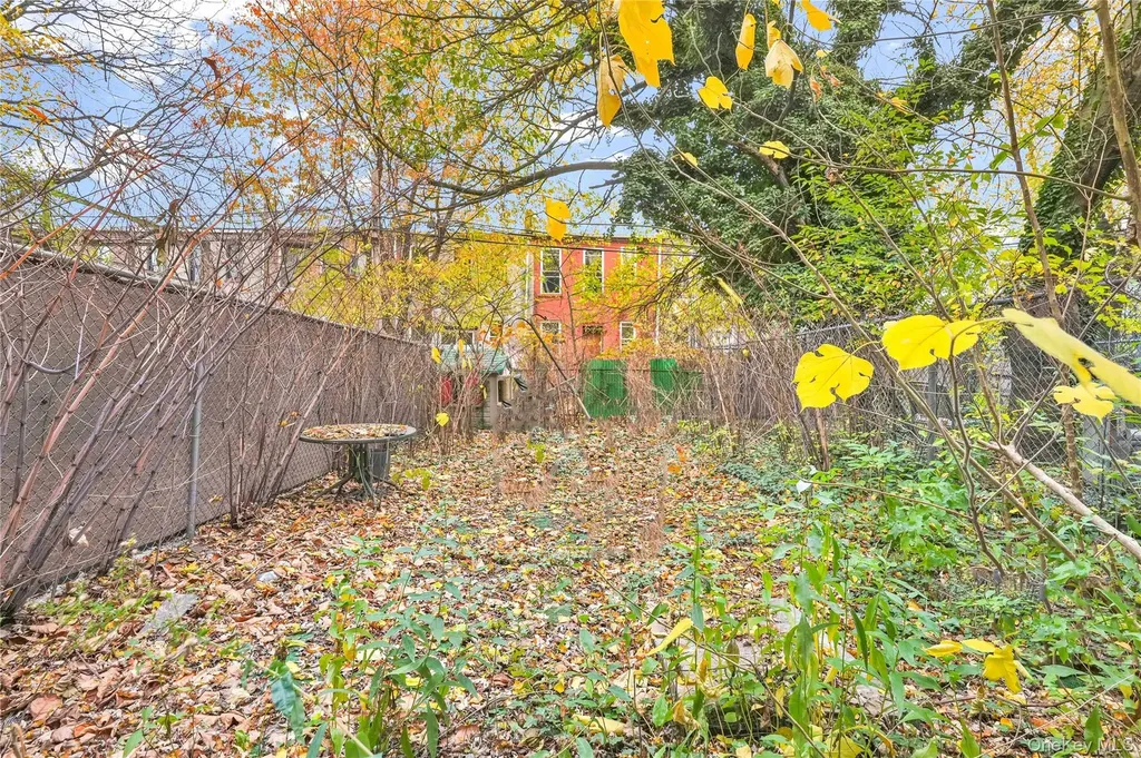 695 Quincy Street Brooklyn NY 11221