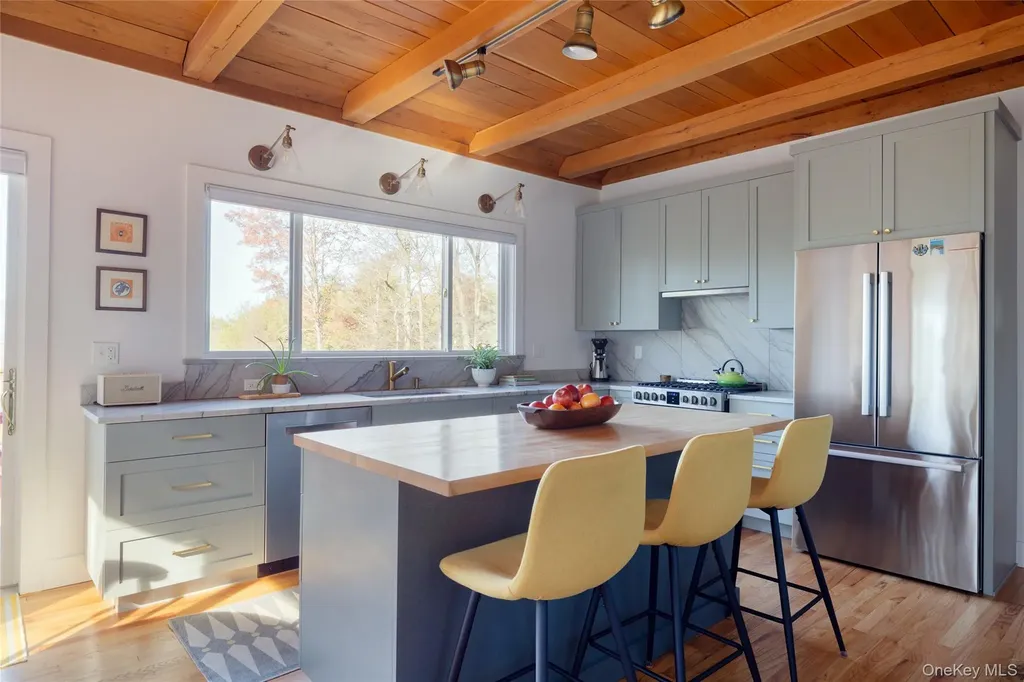 827 Ashokan Road Kingston NY 12401