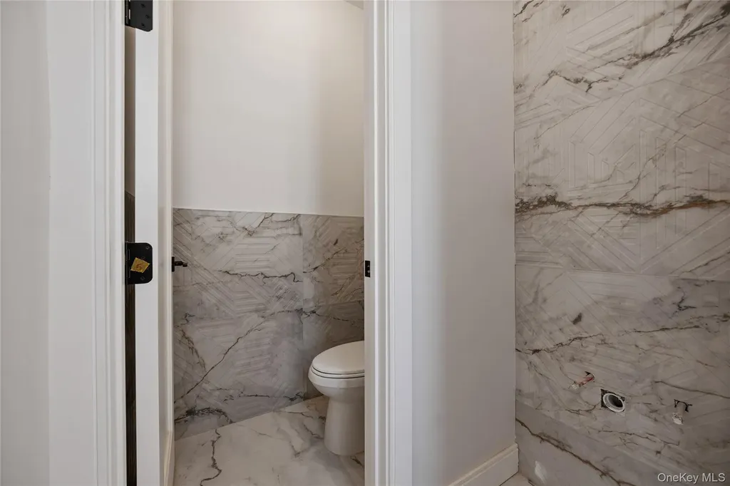 20 W Funston Avenue Spring Valley NY 10977