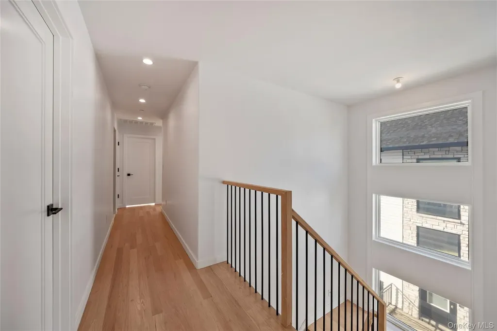 20 W Funston Avenue Spring Valley NY 10977