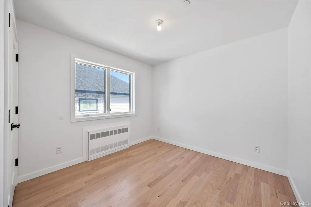 20 W Funston Avenue Spring Valley NY 10977