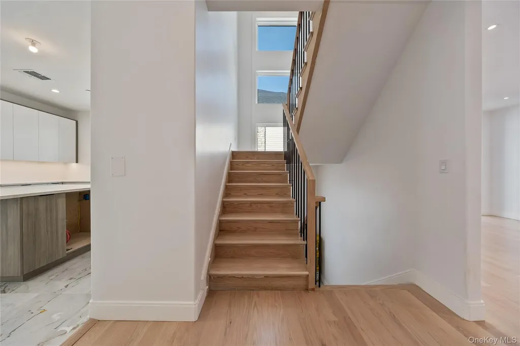 20 W Funston Avenue Spring Valley NY 10977
