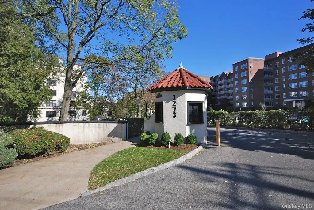 1273 North Avenue New Rochelle NY 10804