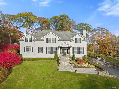 33 De Liso Lane Mahopac NY 10541