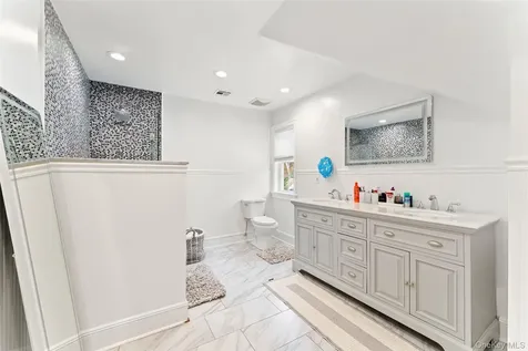 33 De Liso Lane Mahopac NY 10541
