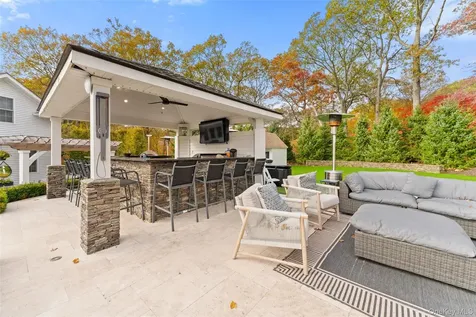33 De Liso Lane Mahopac NY 10541