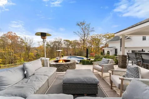 33 De Liso Lane Mahopac NY 10541