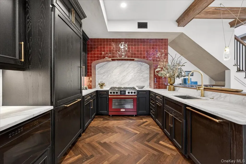 122 Regent Street Call Listing Agent NY 12866