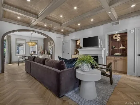 122 Regent Street Call Listing Agent NY 12866