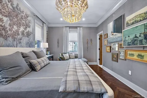 122 Regent Street Call Listing Agent NY 12866