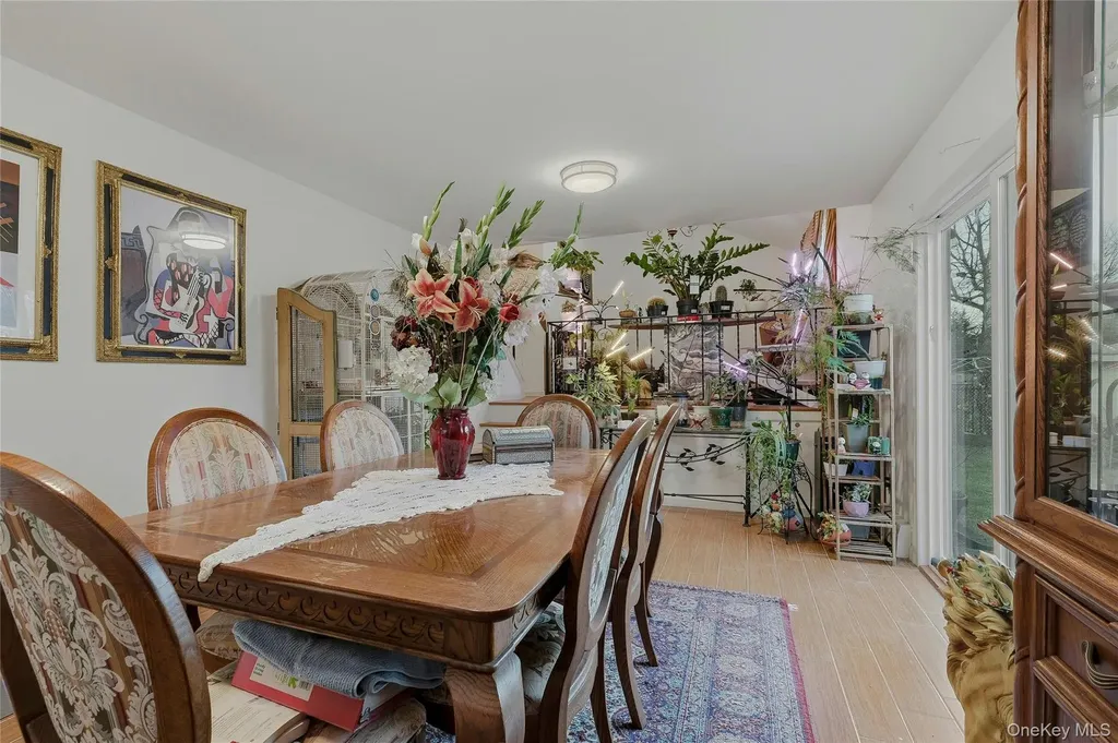 87 Root Avenue Central Islip NY 11722