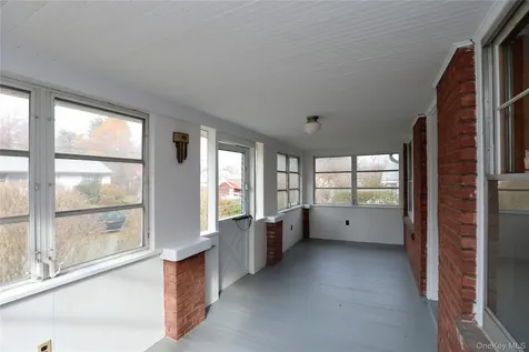 30 Pettit Avenue Kingston NY 12401