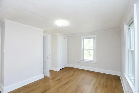 30 Pettit Avenue Kingston NY 12401