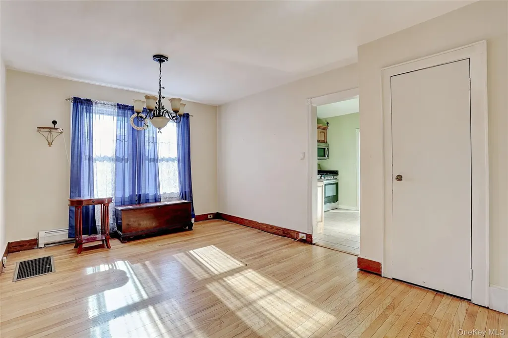 25 Rockland Terrace Suffern NY 10901