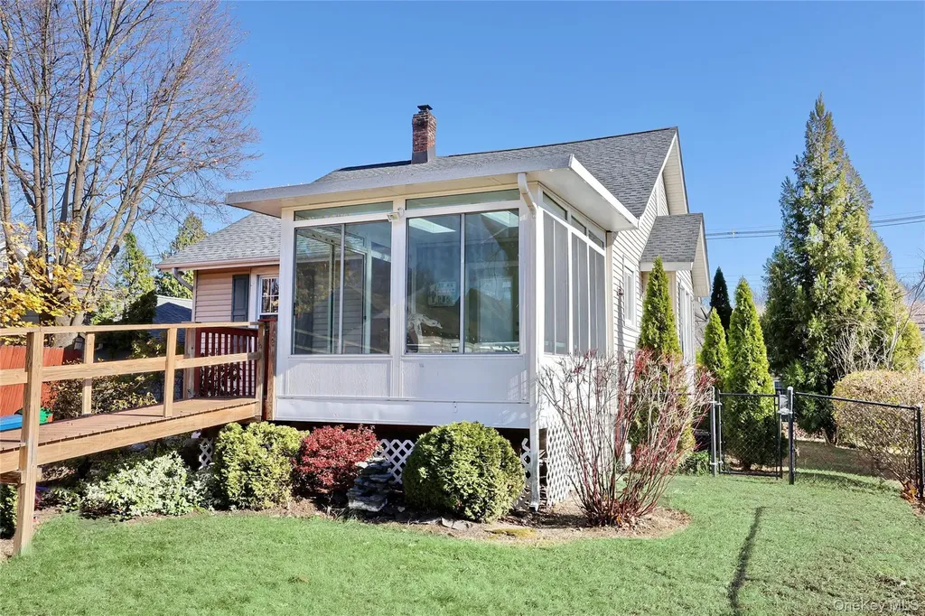 25 Rockland Terrace Suffern NY 10901